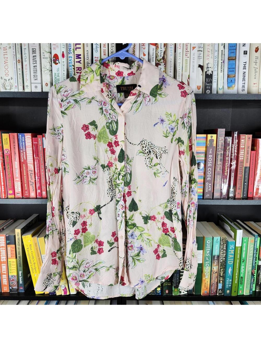 Truth by Republic Floral Leopard Print Button Up Blouse XS